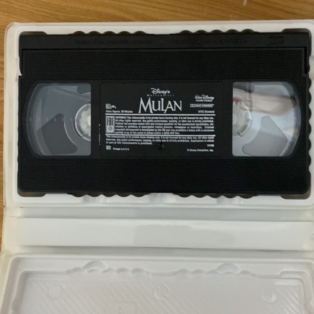 Disneys Mulan VHS tape - Picture 5 of 7